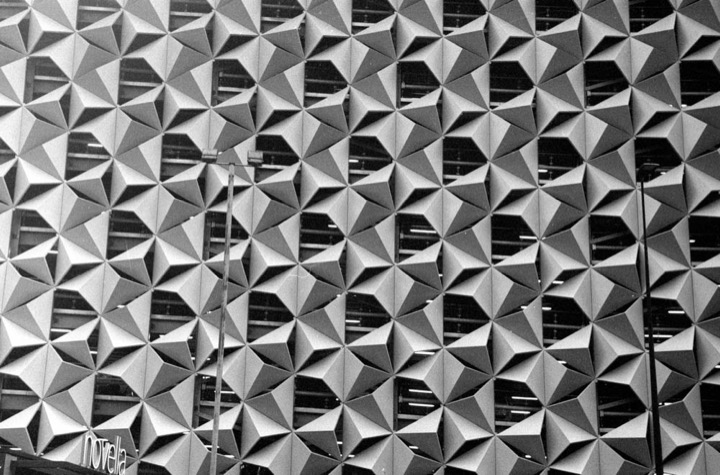 Manchester street photograph 4 shot on Ilford HP5+ with a Zorki 4K